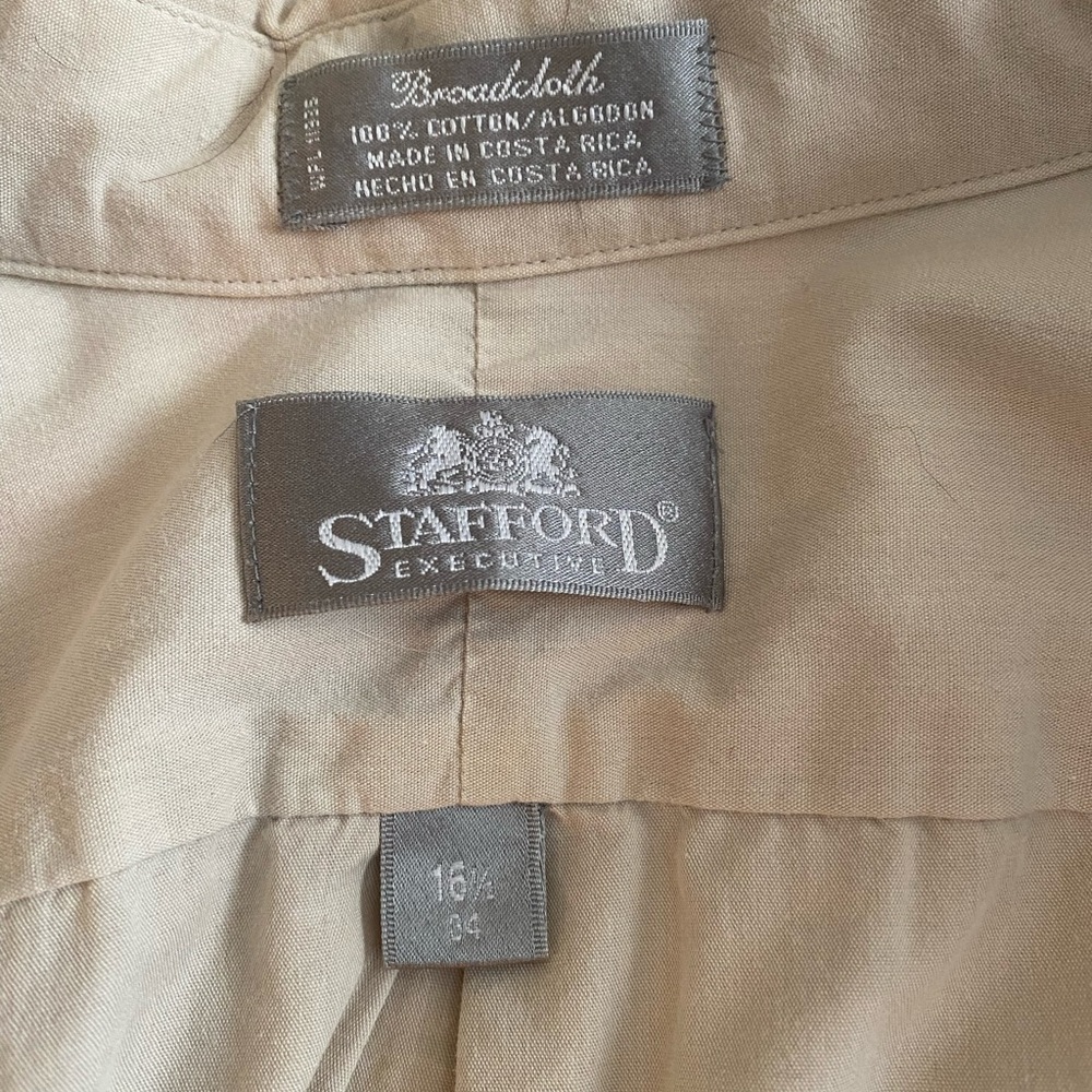 Stafford Men's Casual Button Down Tan Shirt - Picture 4 of 8